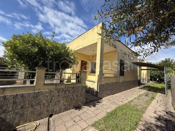 casa indipendente in vendita a Capoterra in zona La Maddalena