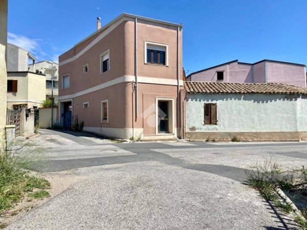 casa indipendente in vendita a Capoterra