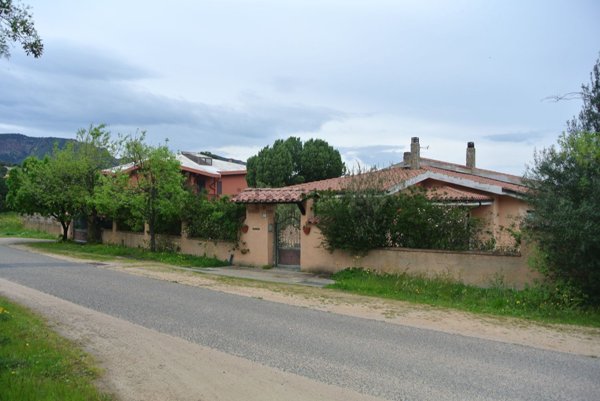 casa indipendente in vendita a Capoterra in zona Poggio dei Pini