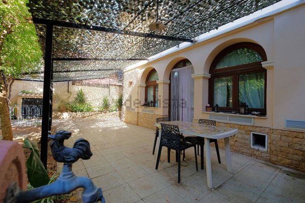 casa indipendente in vendita a Capoterra
