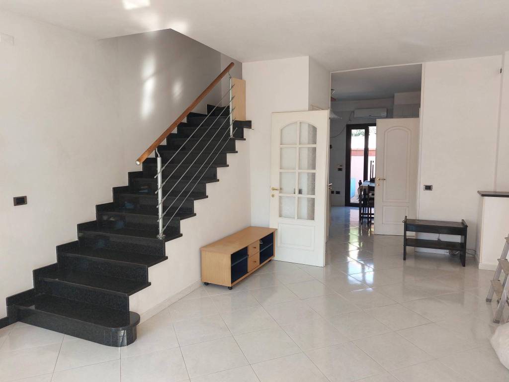 casa indipendente in vendita a Capoterra in zona La Maddalena