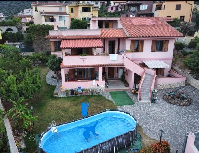 casa indipendente in vendita a Capoterra