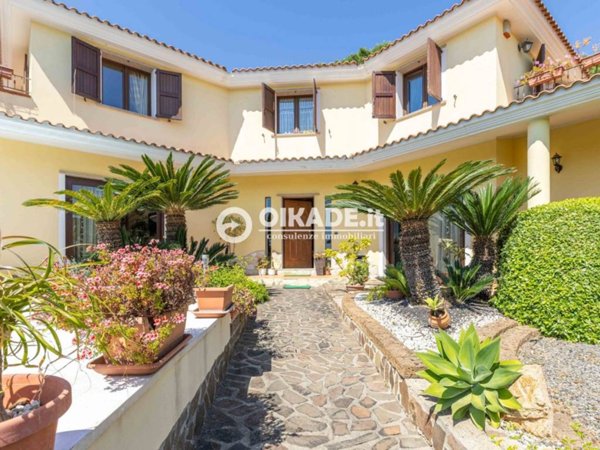 casa indipendente in vendita a Capoterra in zona Poggio dei Pini