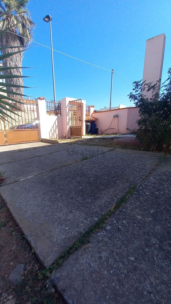 casa indipendente in vendita a Capoterra in zona Frutti D'oro