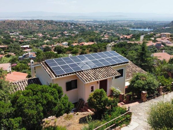 casa indipendente in vendita a Capoterra