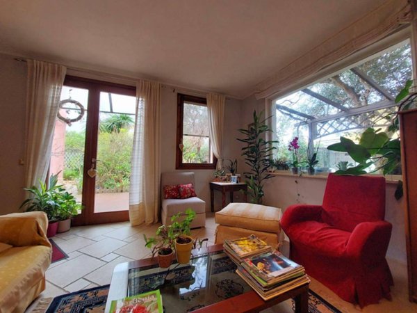 casa indipendente in vendita a Capoterra in zona La Maddalena