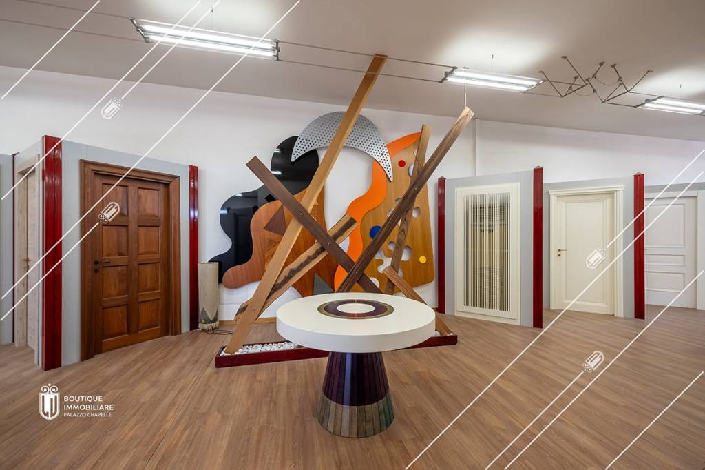 locale commerciale in vendita a Decimomannu