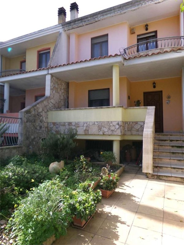 casa indipendente in vendita a Decimomannu