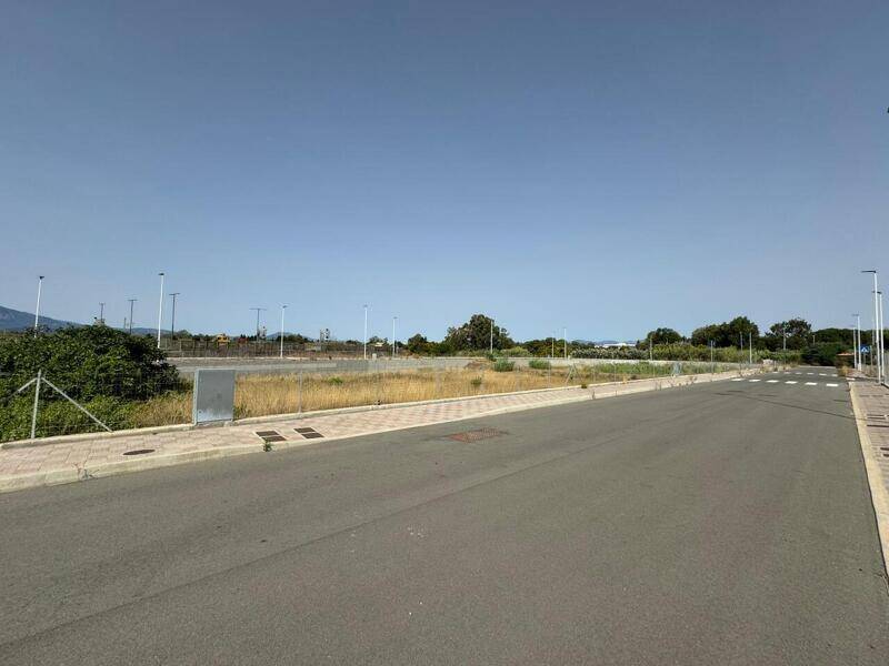 terreno edificabile in vendita a Decimomannu