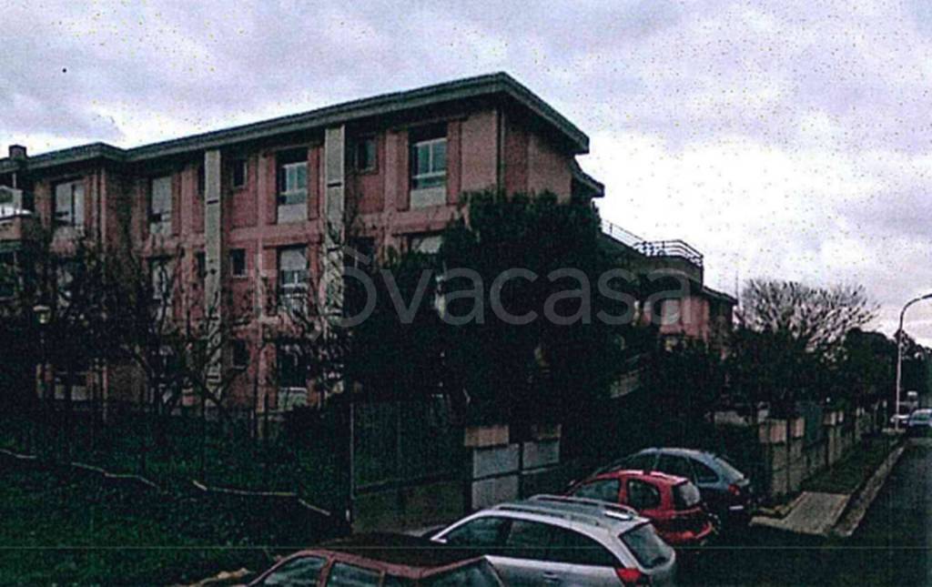 locale commerciale in vendita a Decimomannu