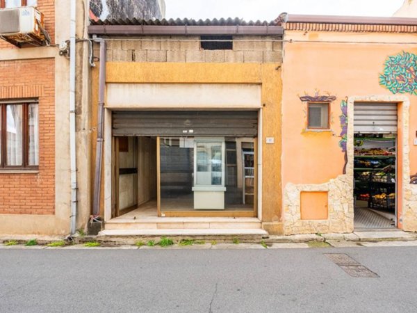 negozio in vendita a Decimomannu