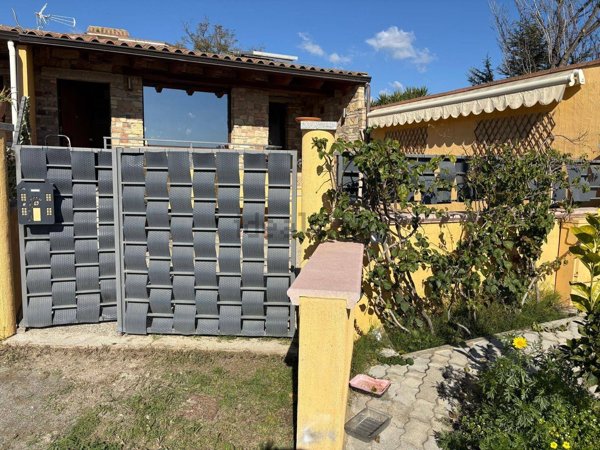 casa indipendente in vendita a Maracalagonis