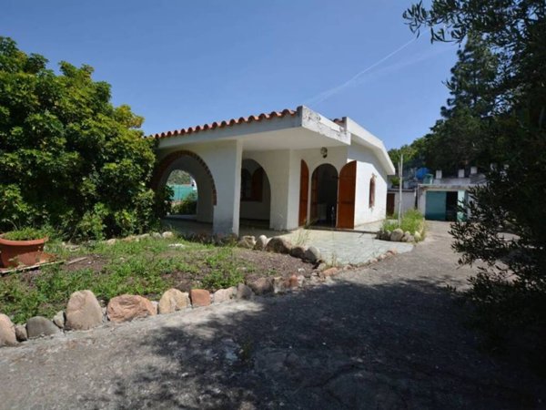 casa indipendente in vendita a Maracalagonis in zona Villaggio dei Gigli