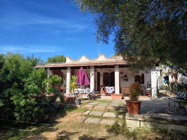 casa indipendente in vendita a Maracalagonis