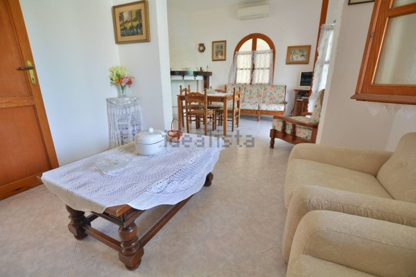 casa indipendente in vendita a Maracalagonis in zona Villaggio dei Gigli