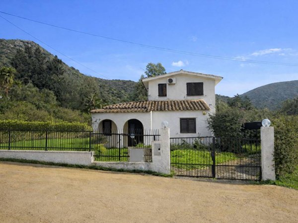casa indipendente in vendita a Maracalagonis in zona Torre delle Stelle