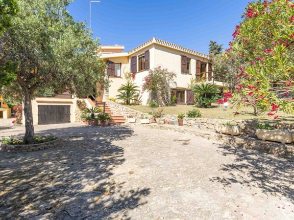casa indipendente in vendita a Maracalagonis in zona Torre delle Stelle