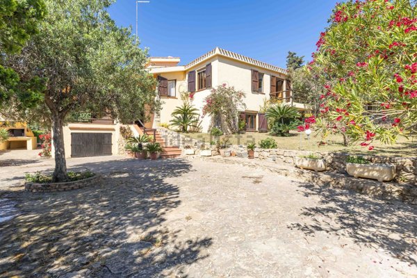 casa indipendente in vendita a Maracalagonis in zona Torre delle Stelle