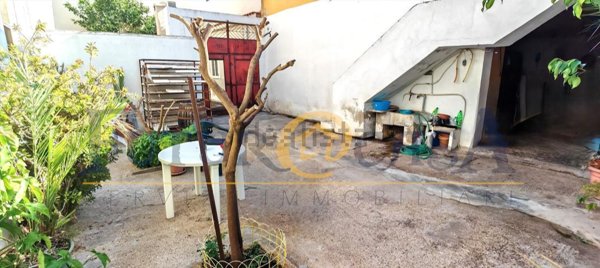 casa indipendente in vendita a Maracalagonis in zona Centro Storico