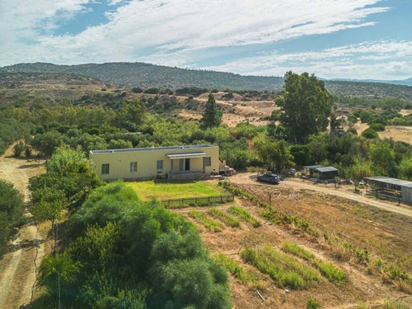 casa indipendente in vendita a Maracalagonis