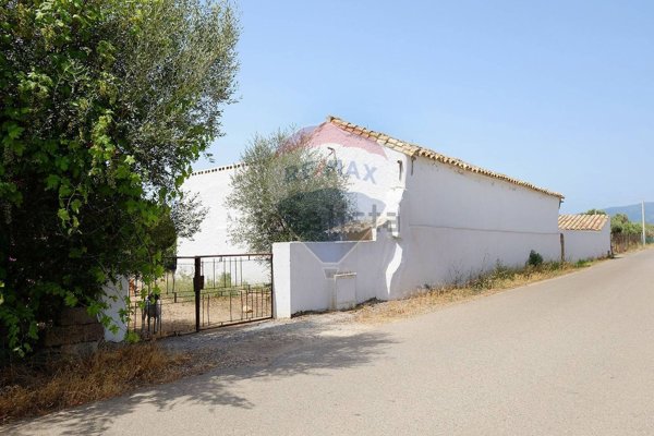 casa indipendente in vendita a Pula