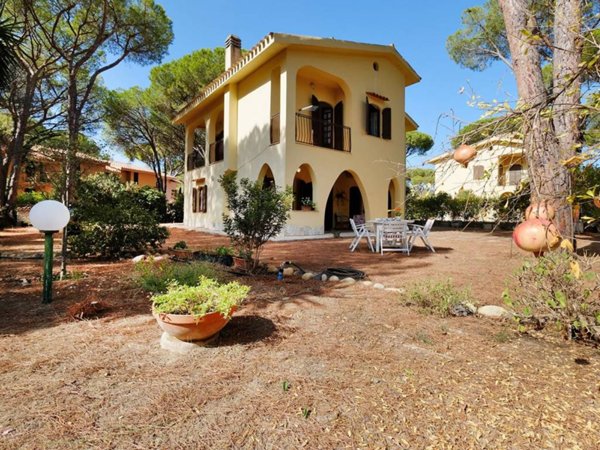 casa indipendente in vendita a Pula