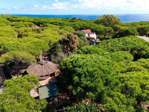 casa indipendente in vendita a Pula