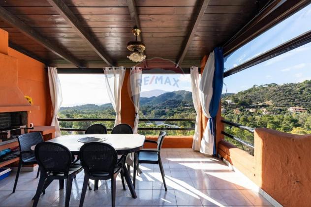 casa indipendente in vendita a Pula