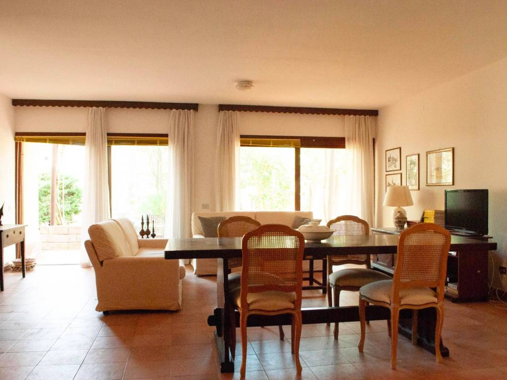 casa indipendente in vendita a Pula