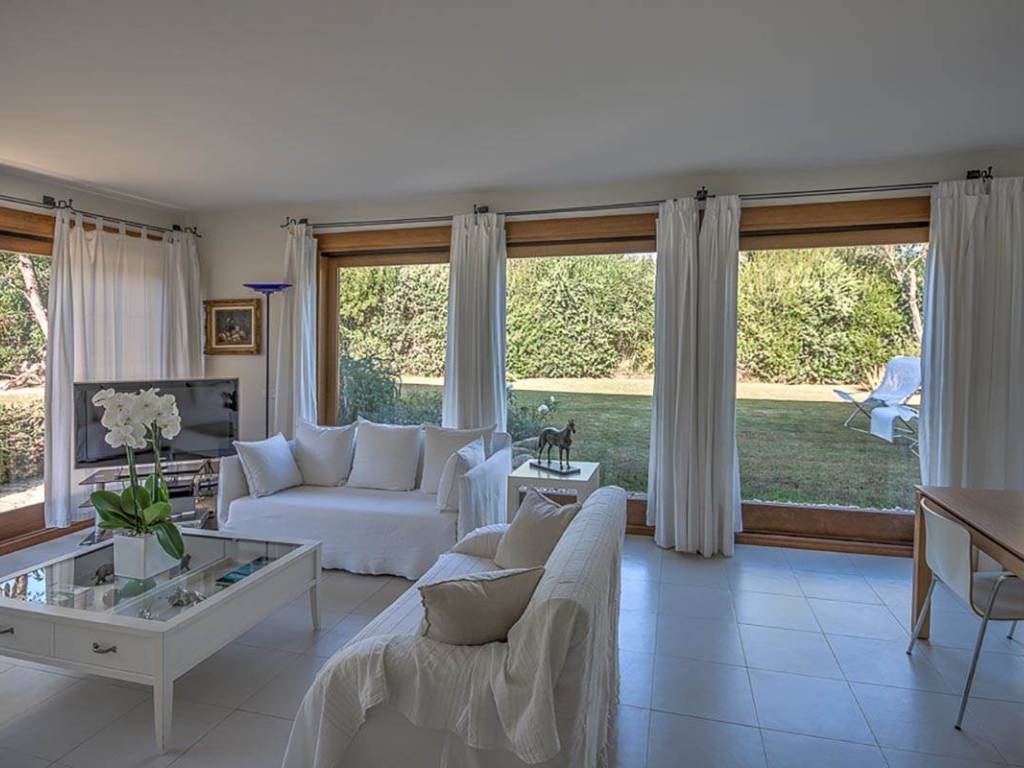 casa indipendente in vendita a Pula