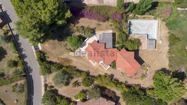casa indipendente in vendita a Pula