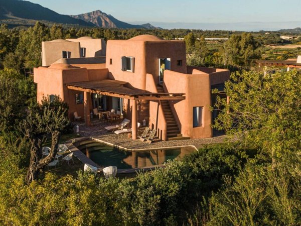 casa indipendente in vendita a Pula