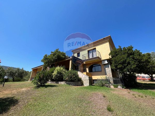 casa indipendente in vendita a Pula
