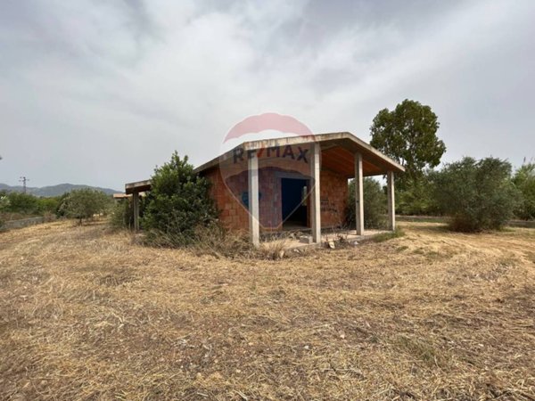 casa indipendente in vendita a Pula