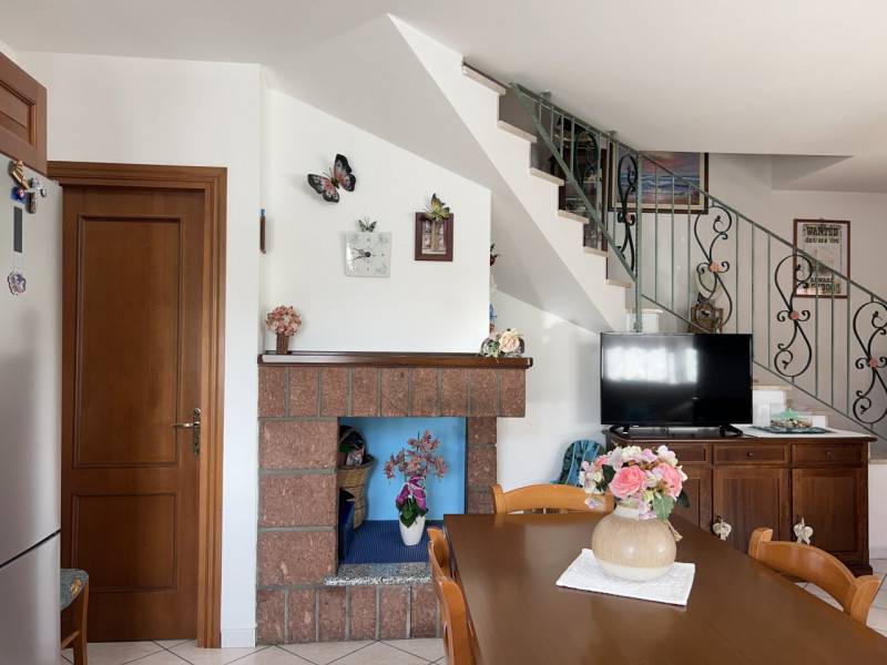 casa indipendente in vendita a Pula