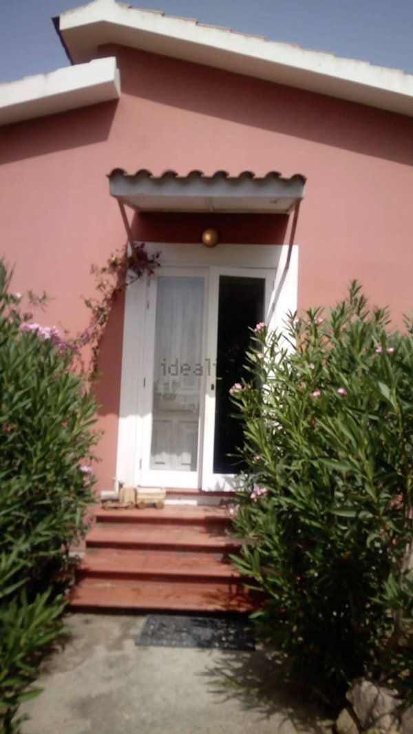 casa indipendente in vendita a Pula
