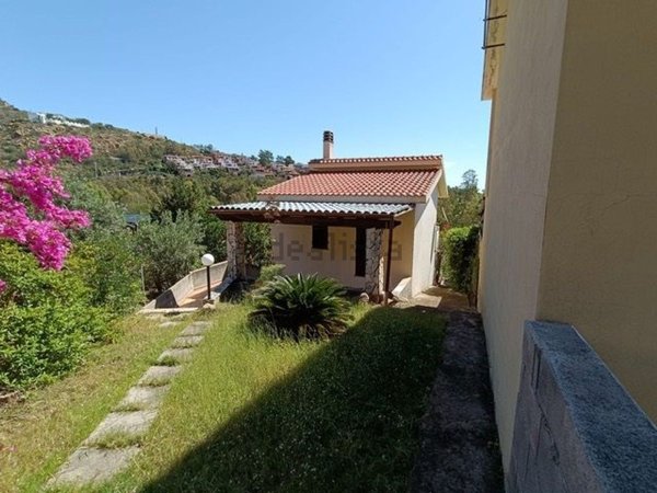 casa indipendente in vendita a Pula