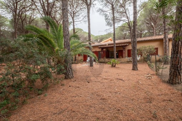 casa indipendente in vendita a Pula