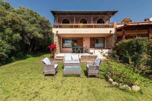 casa indipendente in vendita a Pula