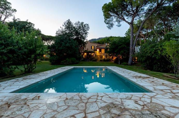 casa indipendente in vendita a Pula