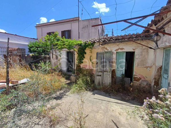 casa indipendente in vendita a Pula