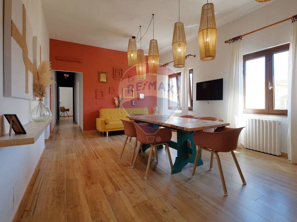 casa indipendente in vendita a Pula