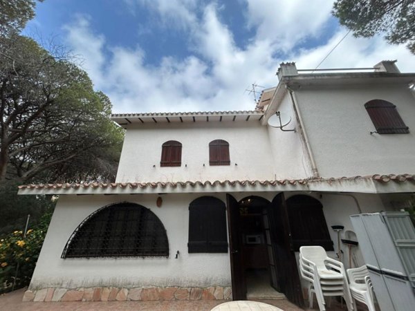 casa indipendente in vendita a Pula