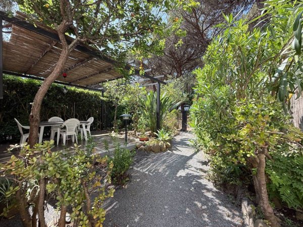 casa indipendente in vendita a Pula