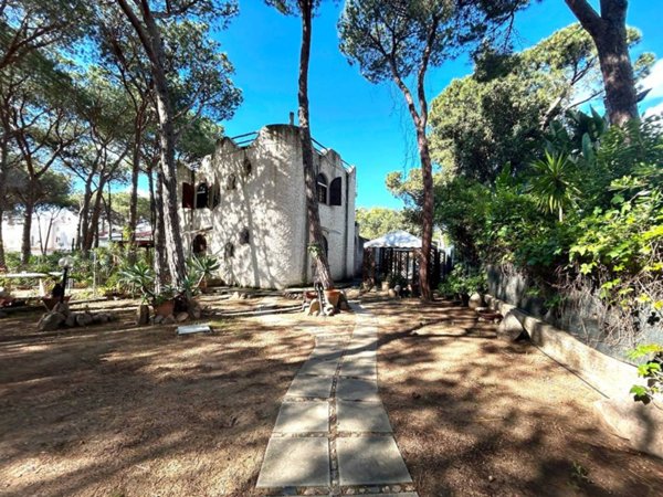 casa indipendente in vendita a Pula