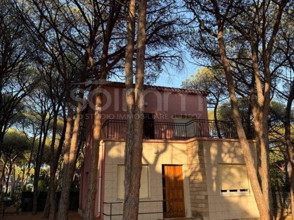 casa indipendente in vendita a Pula