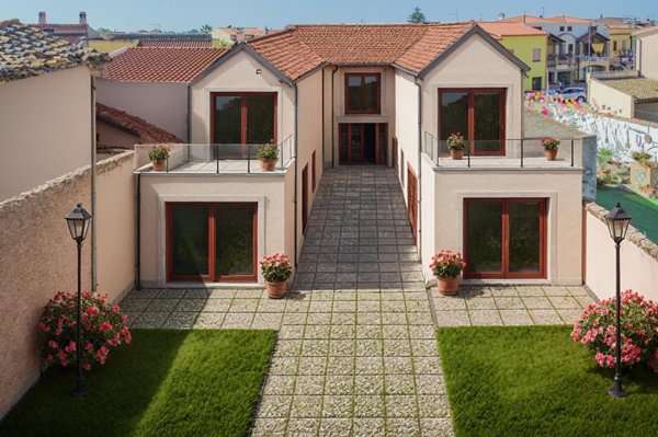 casa indipendente in vendita a Pula