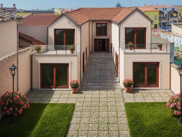 casa indipendente in vendita a Pula