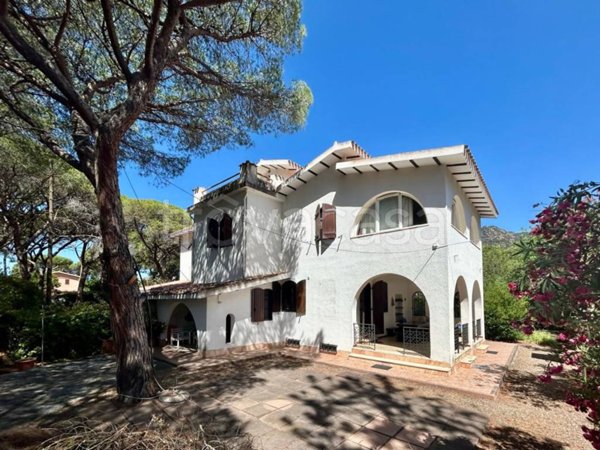 casa indipendente in vendita a Pula