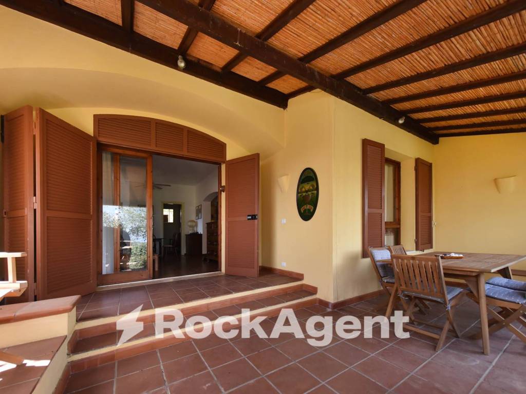casa indipendente in vendita a Pula